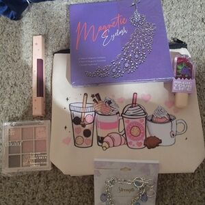 Makeup and Jewelry Bag/Set